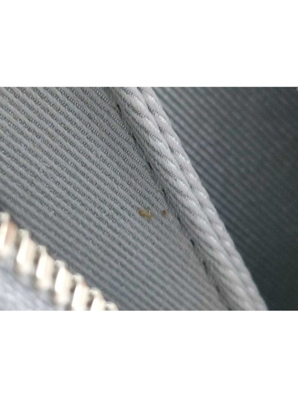 Louis Vuitton Soft Trunk Silver Monogram Mirror 2-Way - Picture 10 of 10